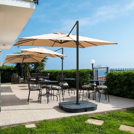 치타델라 델 카포 L'Oasi Di Giorgia B&B 외부 사진